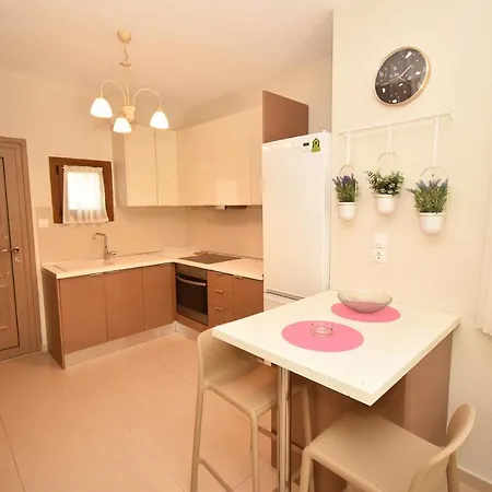 Niki Sea Side Maisonette, Holiday home